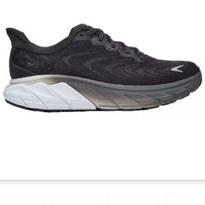 Hoka Arahi 6 size 8